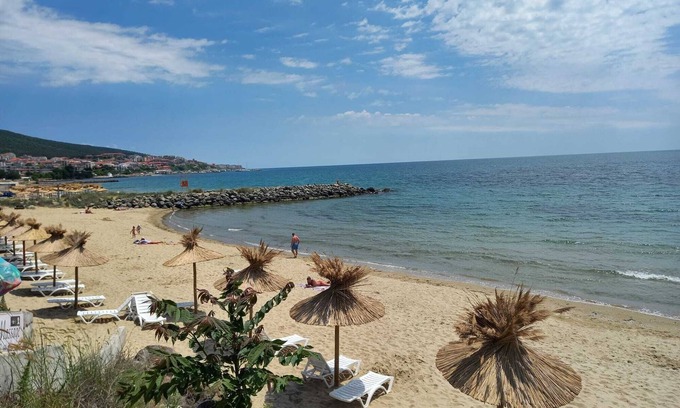 Sveti Vlas Casa | Retro house just 5 minutes from the beach and 5 minutes from the center