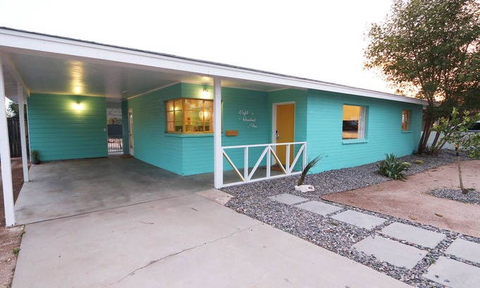Buckeye Casa | Retro Retreat in the Heart of Downtown Buckeye, Arizona
