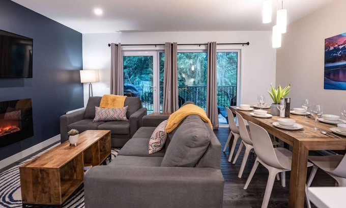 Revelstoke Casa | Revelstoke - Alpine Escape