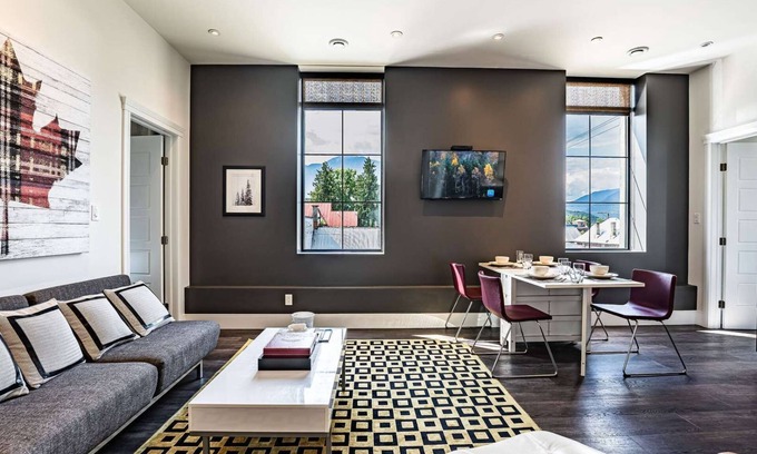 Revelstoke Condominio | Revelstoke - In the Heart Of It All