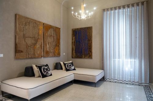 Vasto Cama Y Desayuno | Reverse Art Hotel