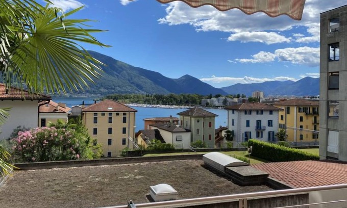 Muralto Apartamento | Rex App. 3 by Interhome