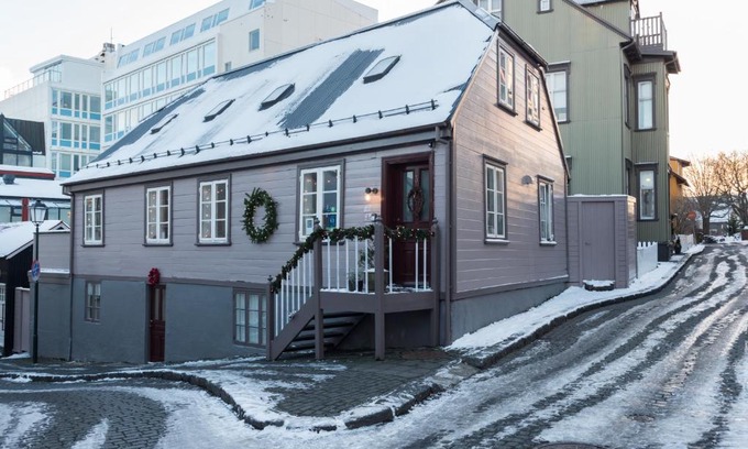 Downtown Cama Y Desayuno | Reykjavík Treasure B&B