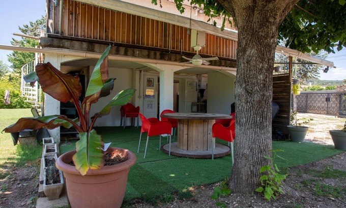 Le Luc Villa | 'Rez De Villa' con terraza privada y Wi-Fi