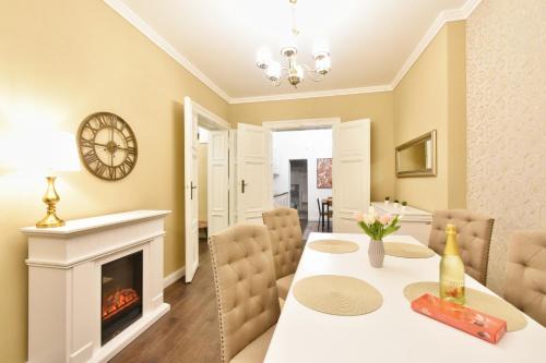 Karlovy Vary Apartamento | Rezidence Makart Apartment