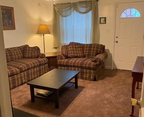 Kingman Park Apartamento | RFK Union Station free parking 1 bdrm