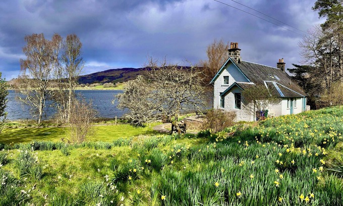 Oban Cabaña | RHUNACAIRN, pet friendly, with open fire in Oban