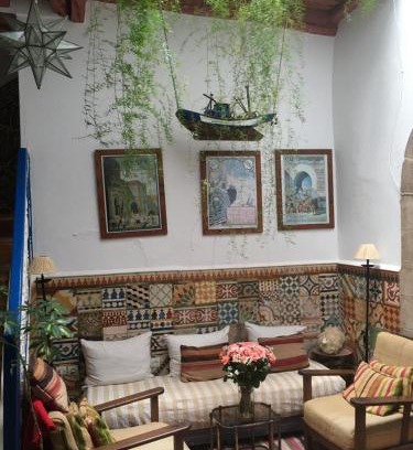Medina Cama Y Desayuno | Riad Dar Latifa