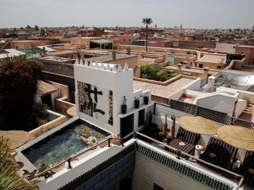 Kbour Chou Casa | Riad El Aaiun