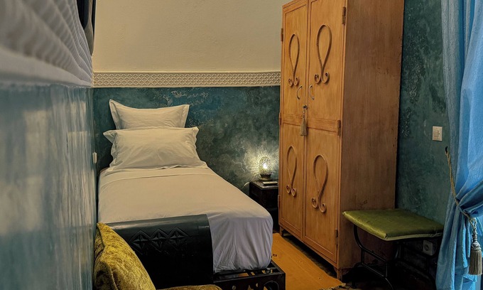 Kbour Chou Casa | Riad Lapis lazuli - Swimming pool - Terrace - WIFI