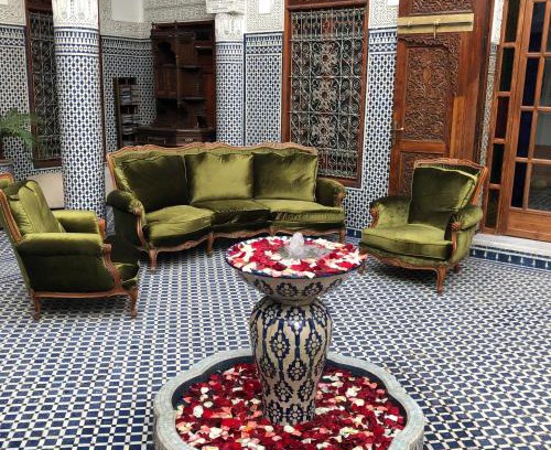 R'habet Zbib Casa | Riad Meyssane Fès