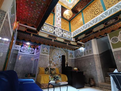 El Mokhifa Casa | Riad Safir Fes Deluxe - A Charming Stay