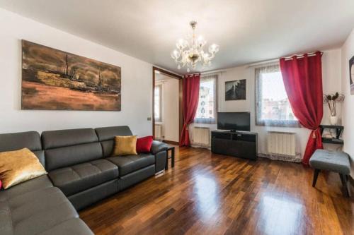 San Polo Apartamento | Rialto apartment with Canal Grande view