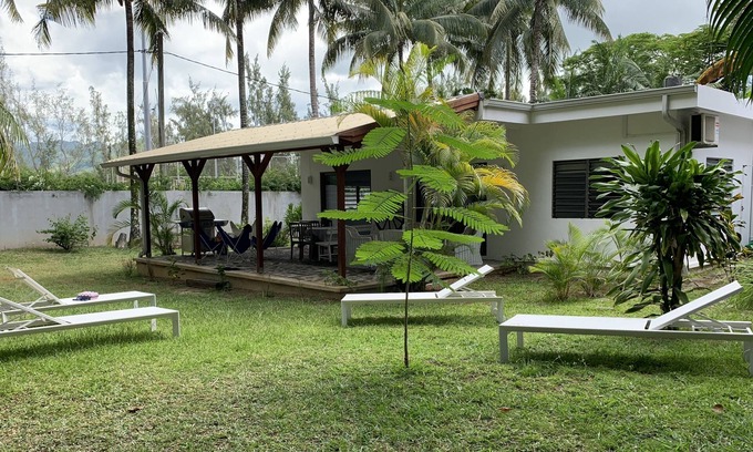 Surinam Casa | Riambel: camping completamente reformado y equipado con acceso directo a la playa.