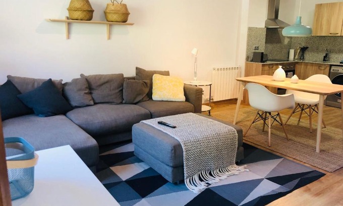 Arinsal Apartamento | Ribasol Ski Park 5 pers, max 4 adults, HUT7602