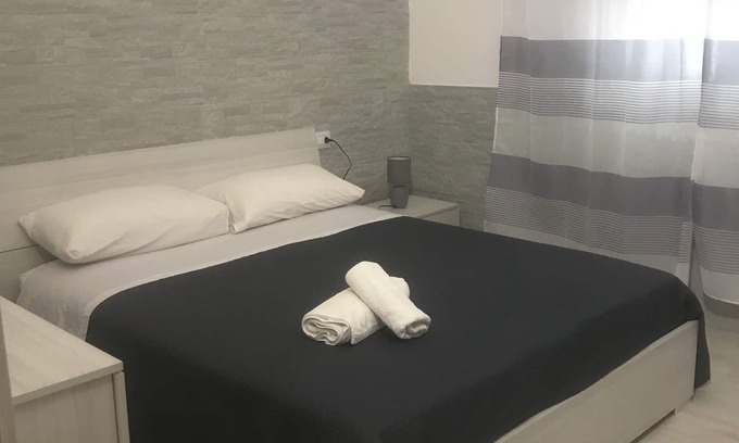 Ribera Villa | Apartamento Ribera en una villa residencial a 150 metros del centro histórico.