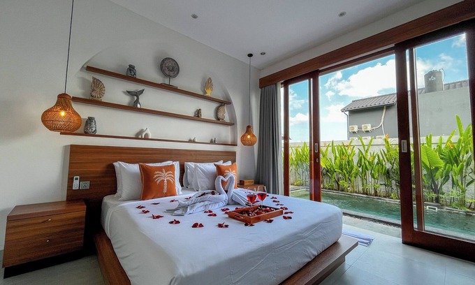 Singakerta Villa | Rice Field View 2BR Villa with Private Pool in Ubud