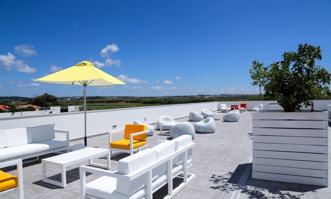 Peniche Hotel | RIDE Surf Resort & SPA