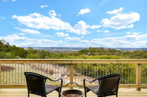 Kerrville Casa | Ridge - A Birdy Vacation Rental