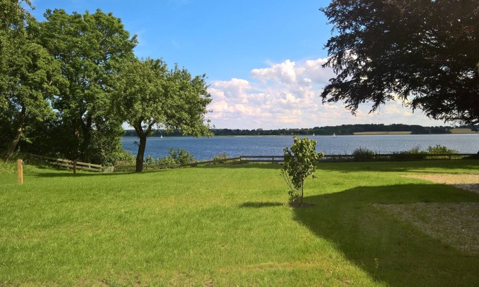 Rabenkirchen-Faulueck Casa | Justo en el Schleiufer