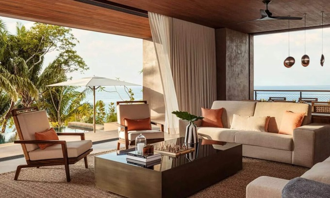 Lo de Marcos Casa | Right On The Beach! Balcony, Outdoor Pools, Free Breakfast, Free Parking!