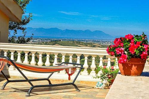 Cicerale Apartamento | Rigoletto Cilento with private garden and pool