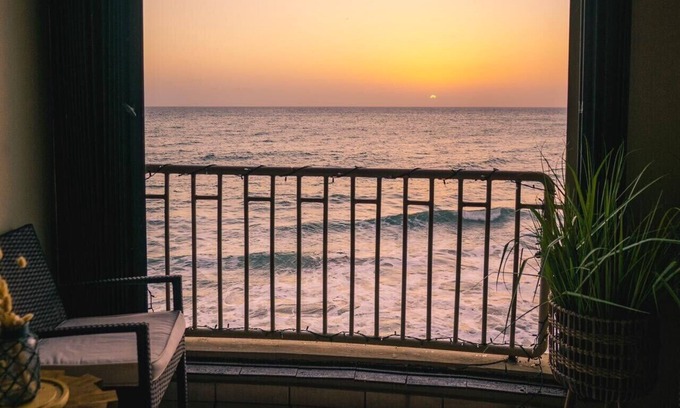 Puerto Rico Apartamento | Rincón apartment by the sea, luxury get away