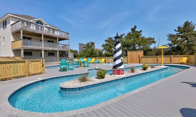 Rodanthe Casa | Rio Rodanthe: Oceanfront Paradise - Private Lazy River & Kiddie Pool +Elevator +