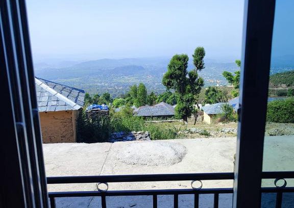 Sidhpur Cama Y Desayuno | Rising star inn