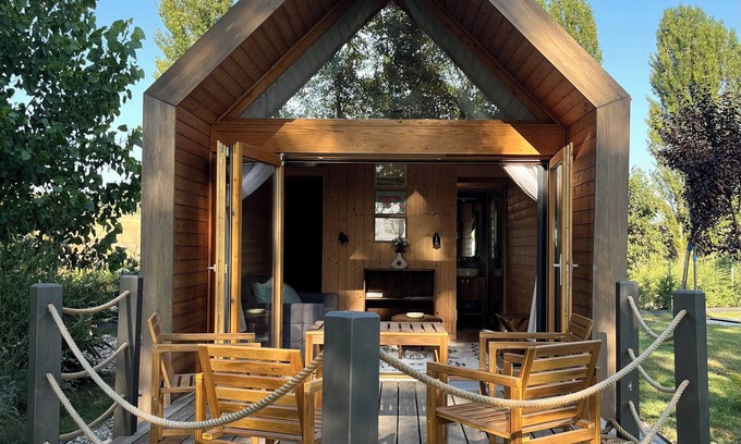 Kovilj Cabina | Ritopia Glamping
