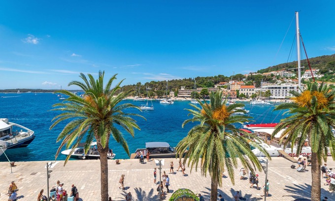 Hvar Old Town Hotel | Riva Marina Hvar Hotel