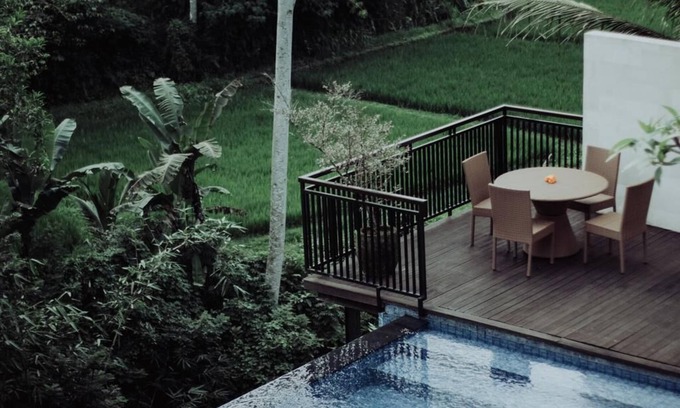 Melayang Villa | River 6 BR Private Pool - Adecuado para familias y desayuno incluido.
