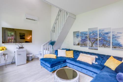 Mountain View Apartamento | River Access and Private Deck Mountain View Retreat