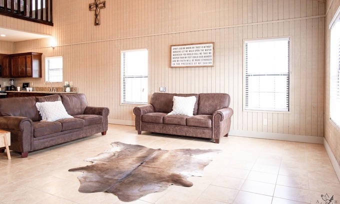 Concan Casa | River Grove Rentals Casa # 10