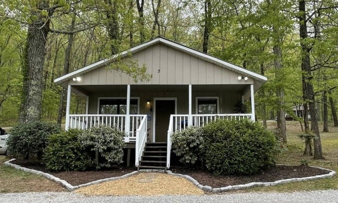 Scottsboro Cabina | River Retreat Cabin