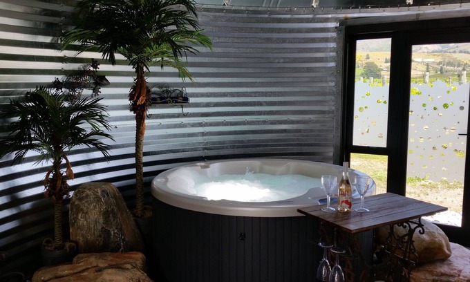 Lowburn Cama Y Desayuno | River Rock Estate
