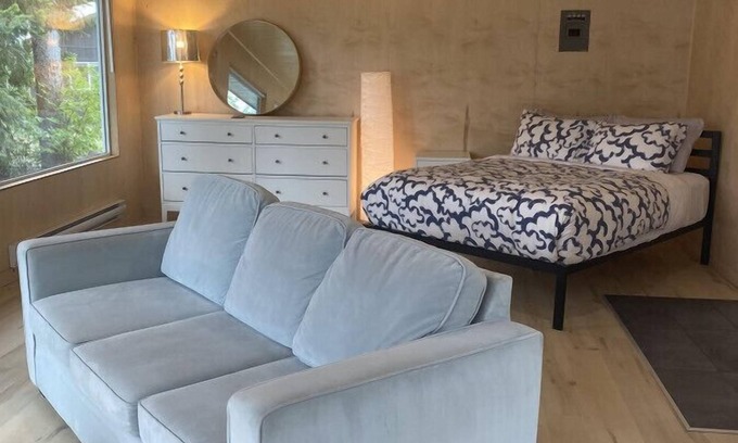 Clearwater Cabina | River's Edge Retreat | Breccia Glamping Cabin