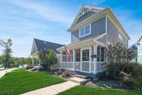 Ottawa Casa | River Shores Cottage