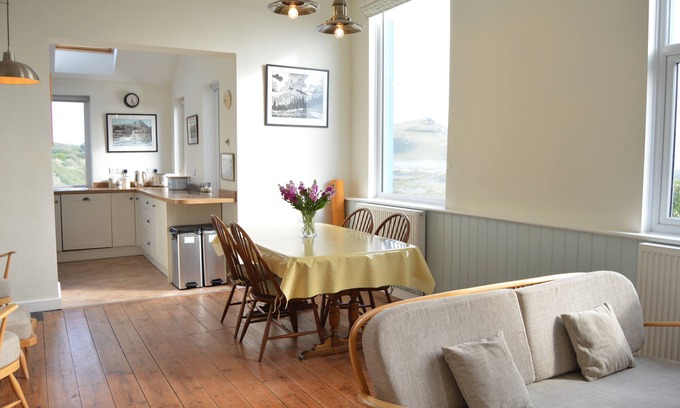 Aberystwyth Casa | River View - Tres Habitaciones Casa, Capacidad 6