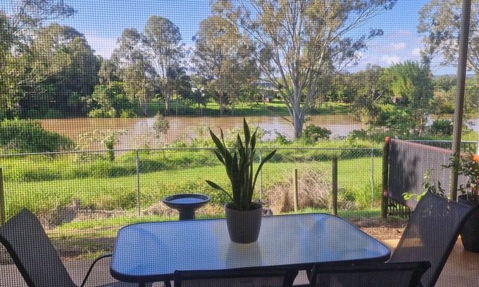 Waterford Casa | River View Townhouse centrally located between Brisbane & the Gold Coast.