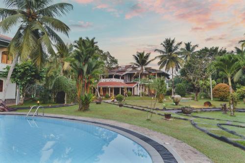 Darga Town Cabina | River View Villas