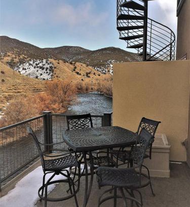 Salida Casa | Riverfront Condo With Balcony, King Bed Str#267