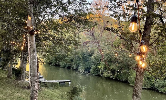 Ashland City Cabaña | Riverfront Cottage 25 Minutes To Downtown!