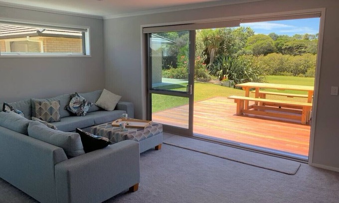 Ruakaka Casa | Riverfront gem in Ruakaka