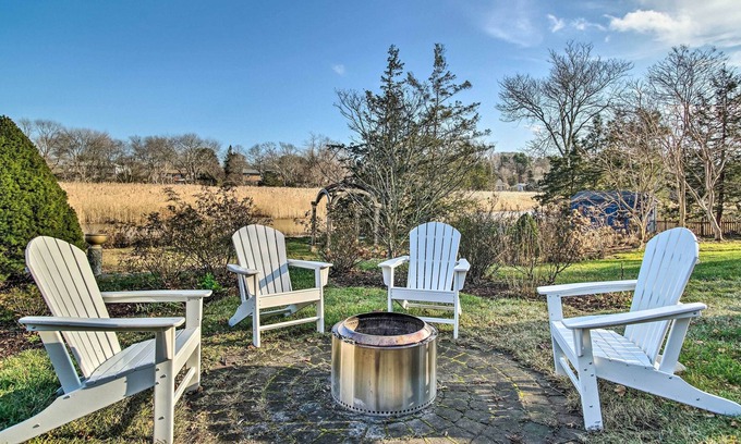 Kingston Casa | Riverfront Kingston Home w/ Deck & Fire Pit!