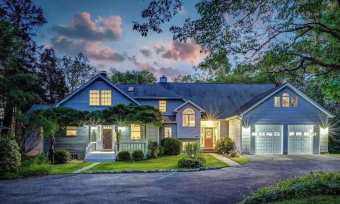 Riva Apartamento | Riverfront Retreat 7mil from MD Renaissance Fest!