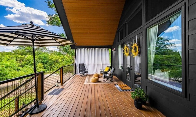 Ingram Casa | *Riverfront* The Nest @ Haven on the Loop