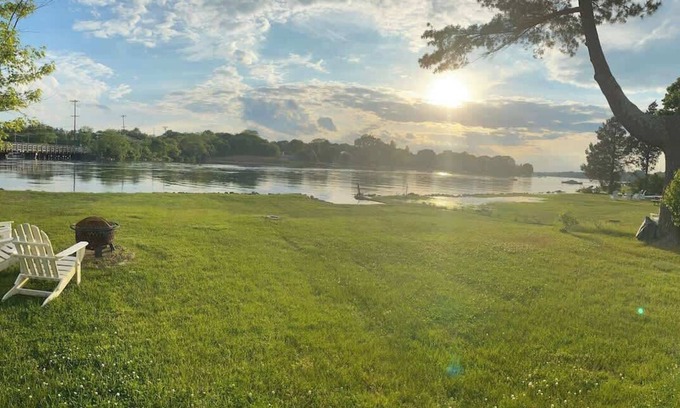 Barrington Apartamento | Riverlight: Waterfront Escape