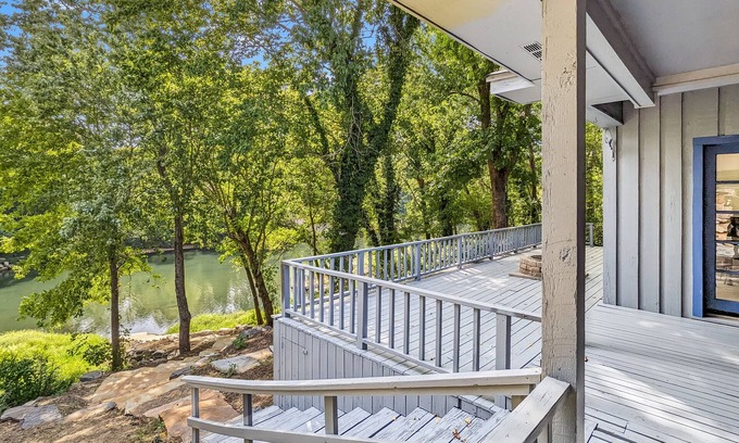 Pangburn Casa | RiverRest - on Little Red