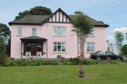 Ballinamore Casa | Riversdale Farm B&B